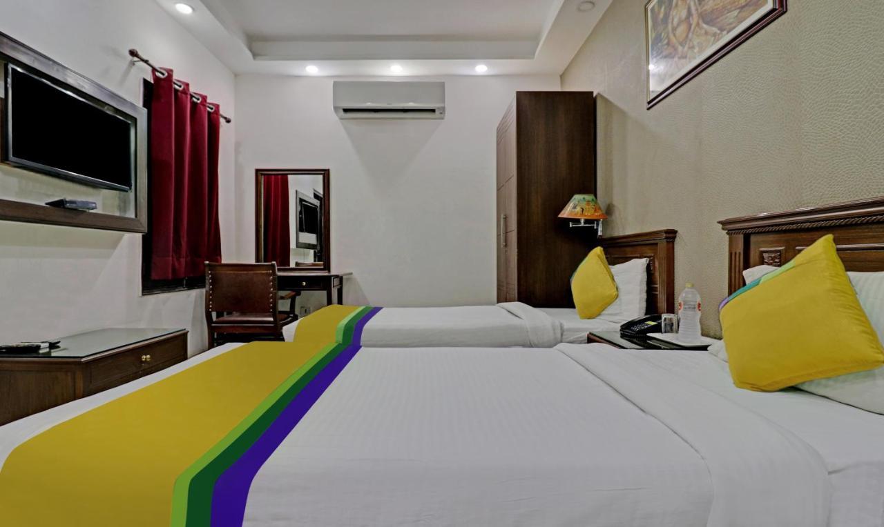 Itsy Hotels Hamlets Stay โนอิดา ภายนอก รูปภาพ