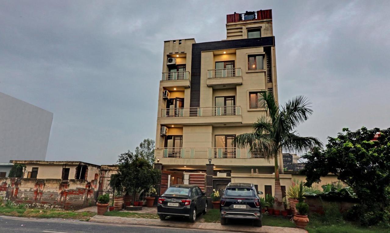 Itsy Hotels Hamlets Stay โนอิดา ภายนอก รูปภาพ