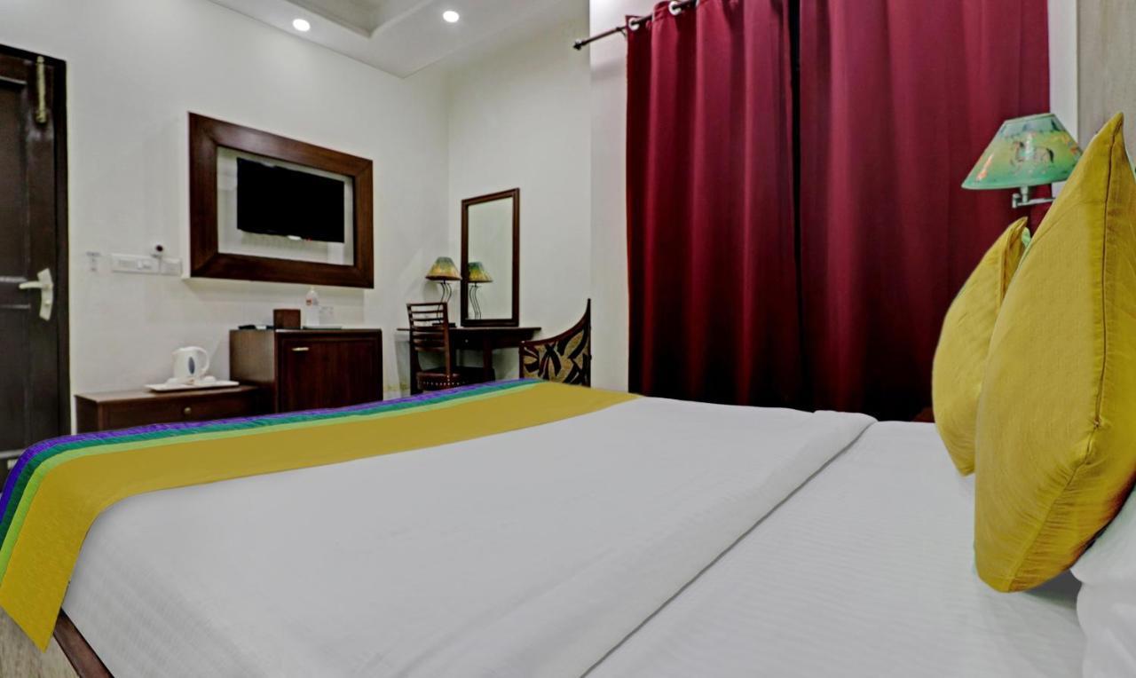Itsy Hotels Hamlets Stay โนอิดา ภายนอก รูปภาพ