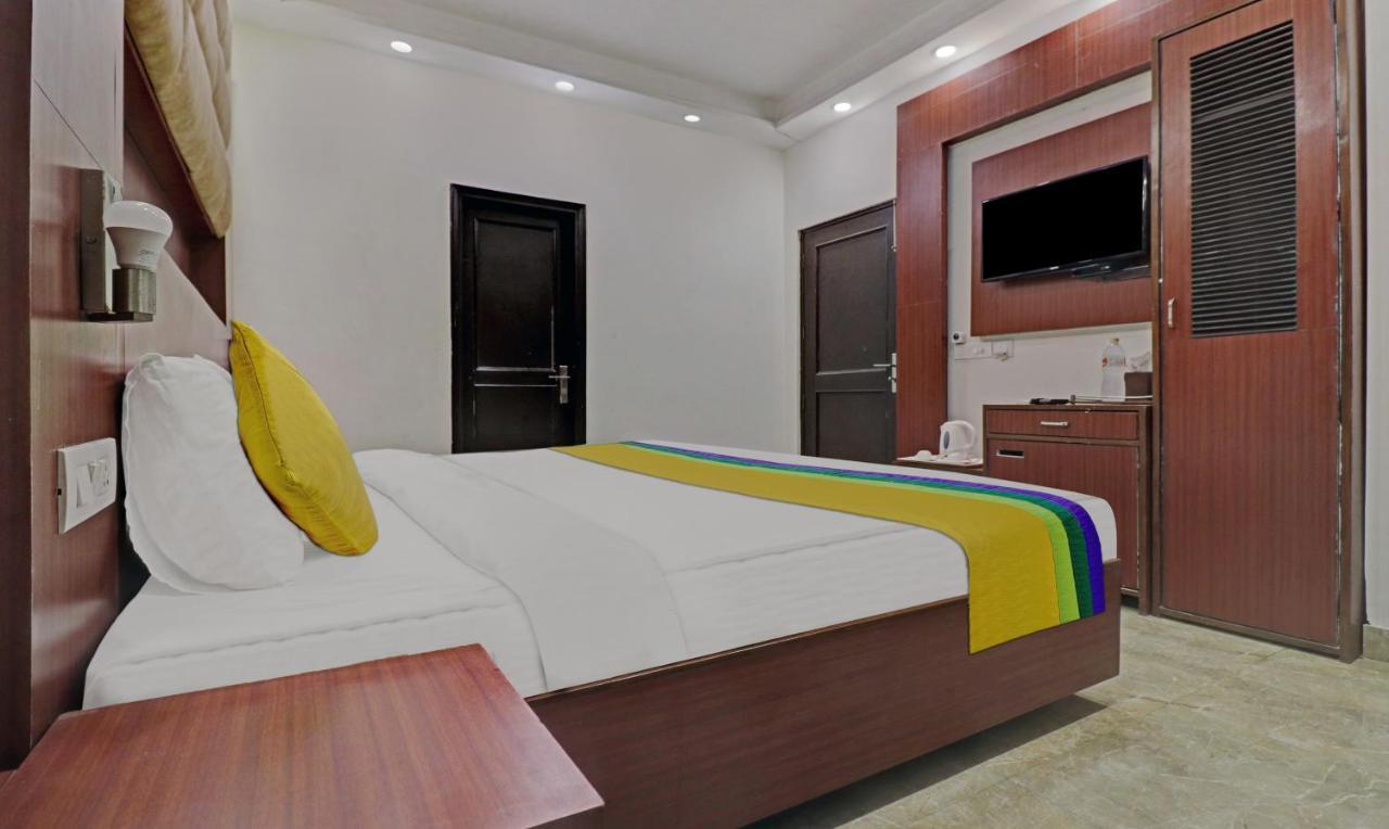 Itsy Hotels Hamlets Stay โนอิดา ภายนอก รูปภาพ